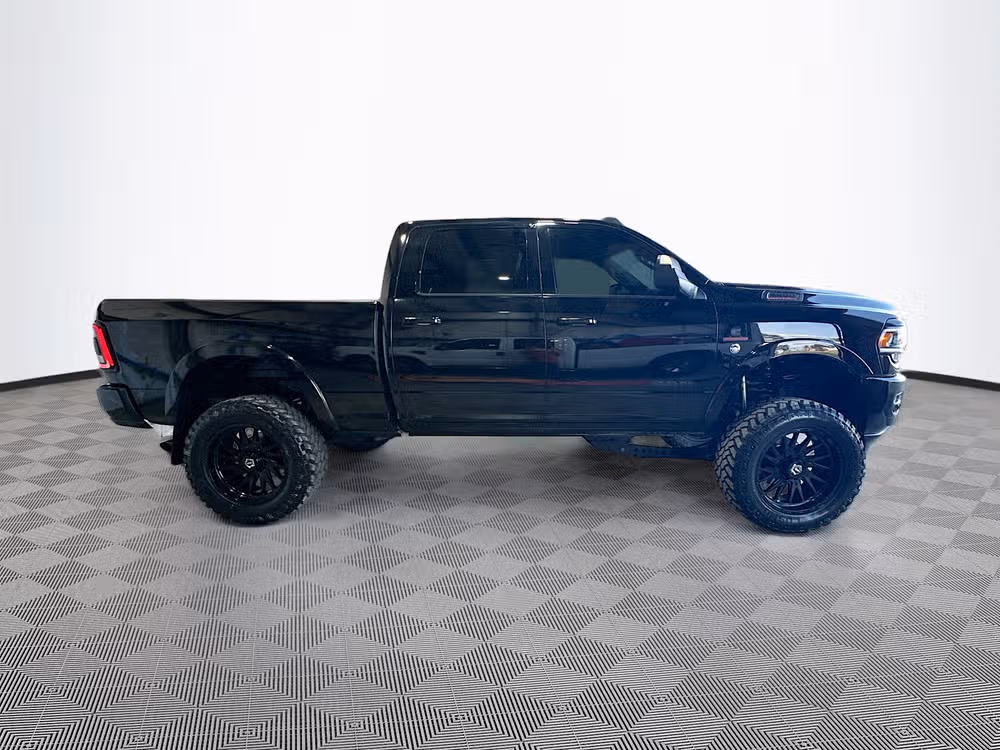 2021 Ram 2500 Laramie Crew Cab Diesel Lifted Image 8