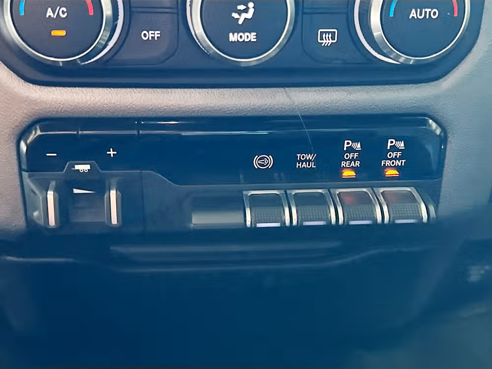 2021 Ram 2500 Laramie Crew Cab Diesel Lifted Image 18