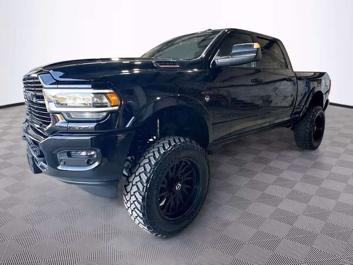 2021 Ram 2500 Laramie Crew Cab Diesel Lifted Image 3