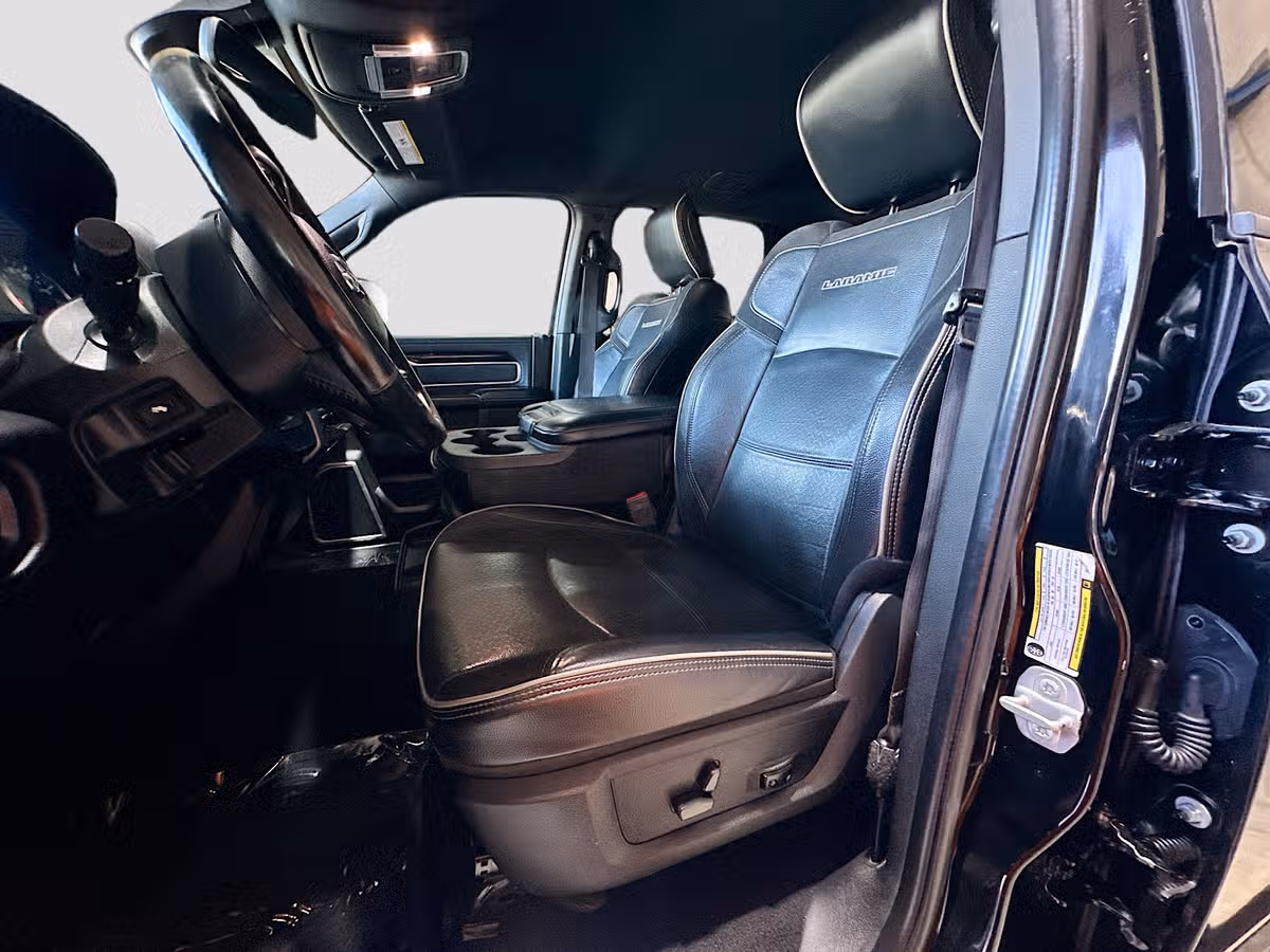 2021 Ram 2500 Laramie Crew Cab Diesel Lifted Image 11