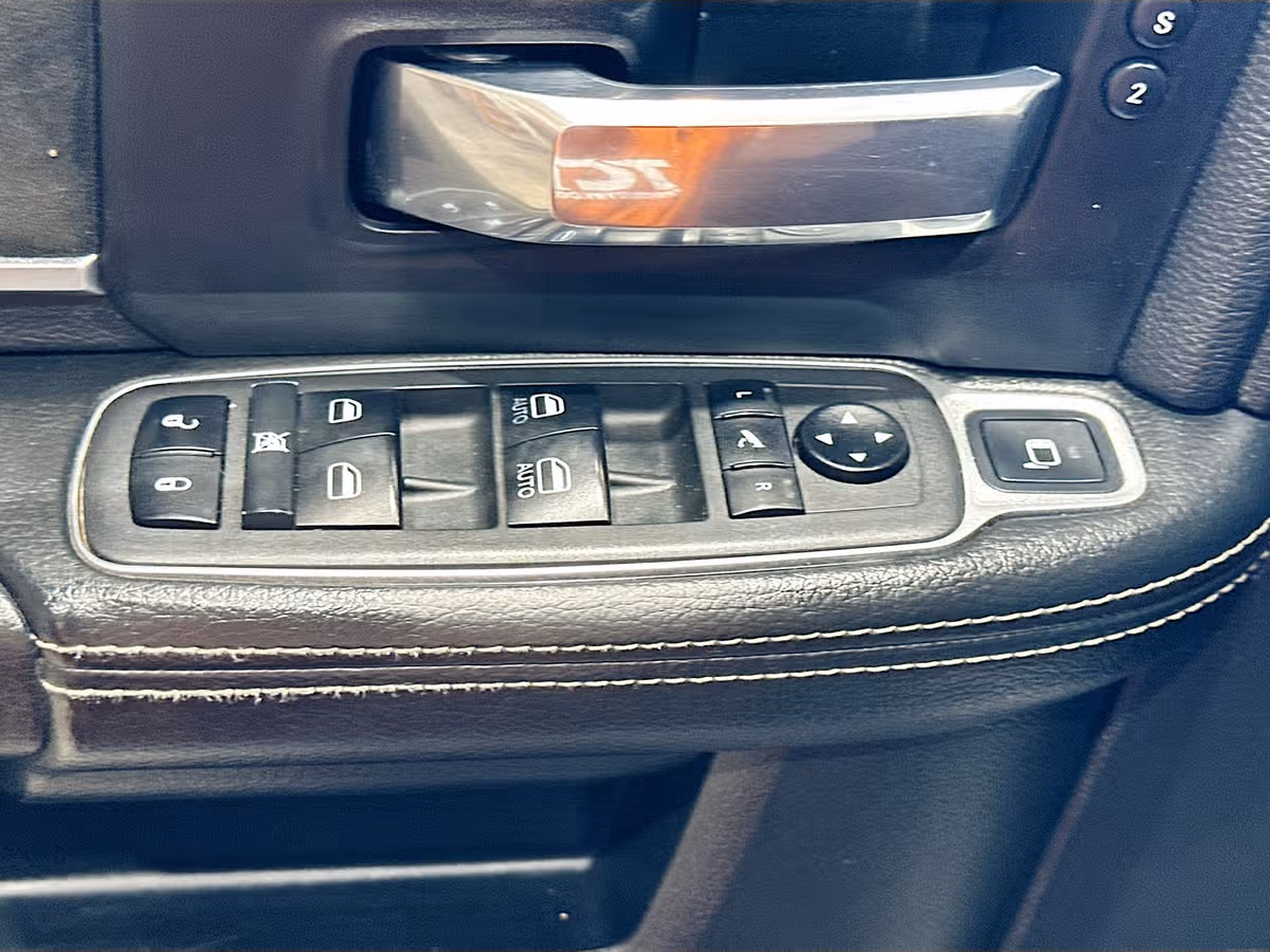 2021 Ram 2500 Laramie Crew Cab Diesel Lifted Image 19