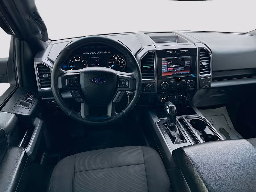 2015 Ford F-150 XLT SuperCrew Image 21