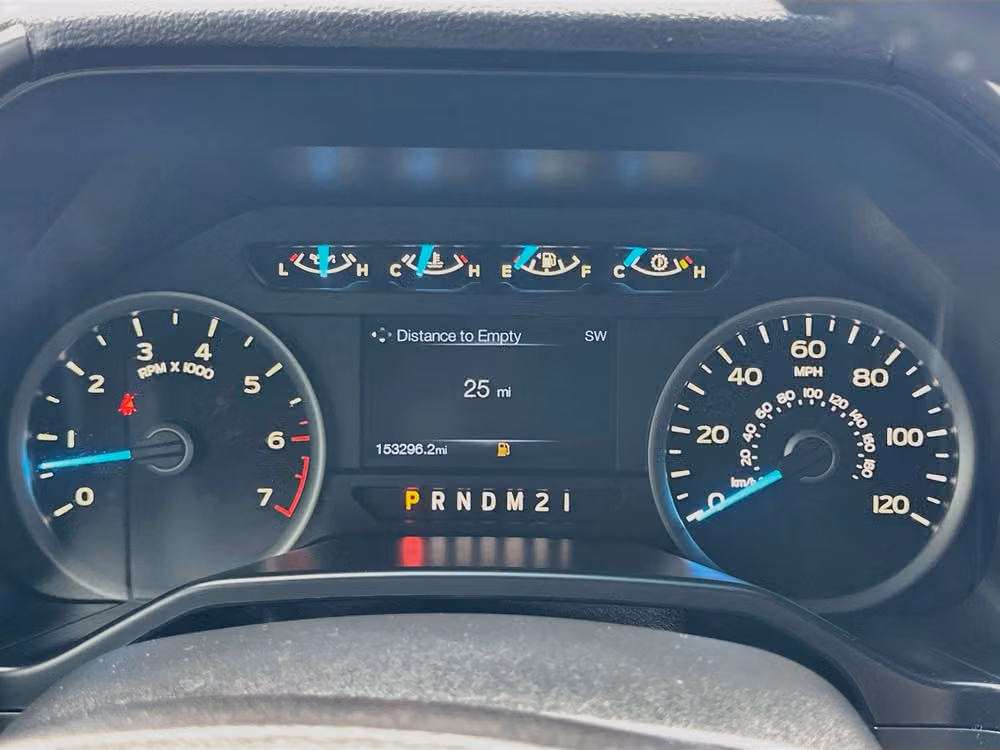 2015 Ford F-150 XLT SuperCrew Image 13