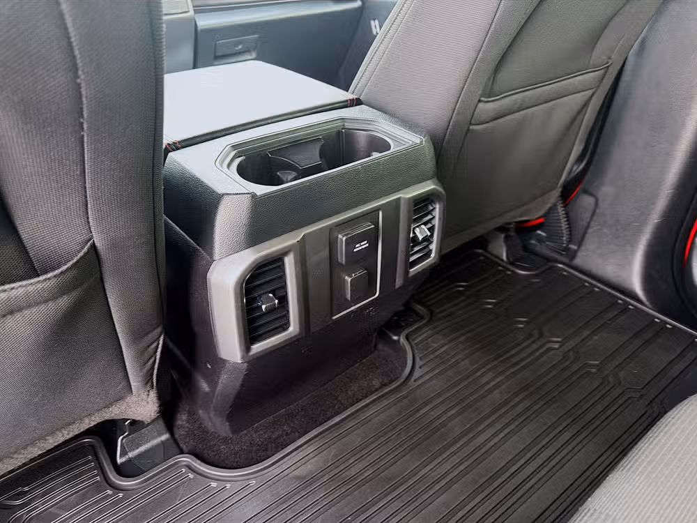2015 Ford F-150 XLT SuperCrew Image 22