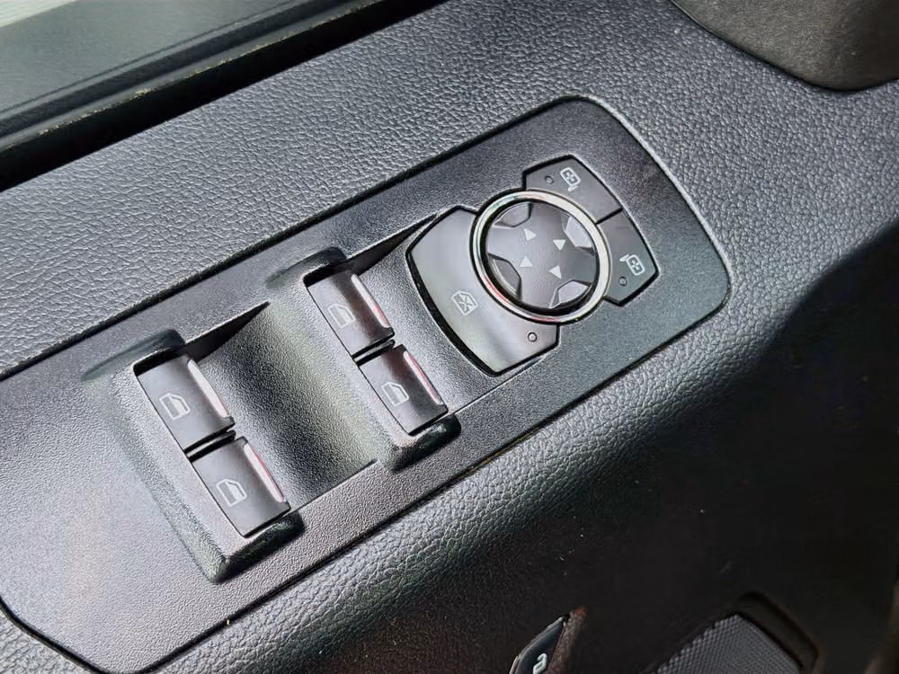 2015 Ford F-150 XLT SuperCrew Image 18