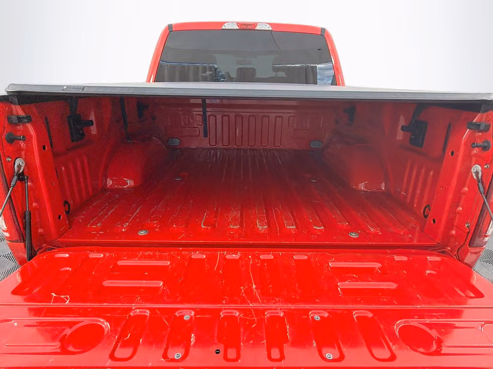2015 Ford F-150 XLT SuperCrew Image 24