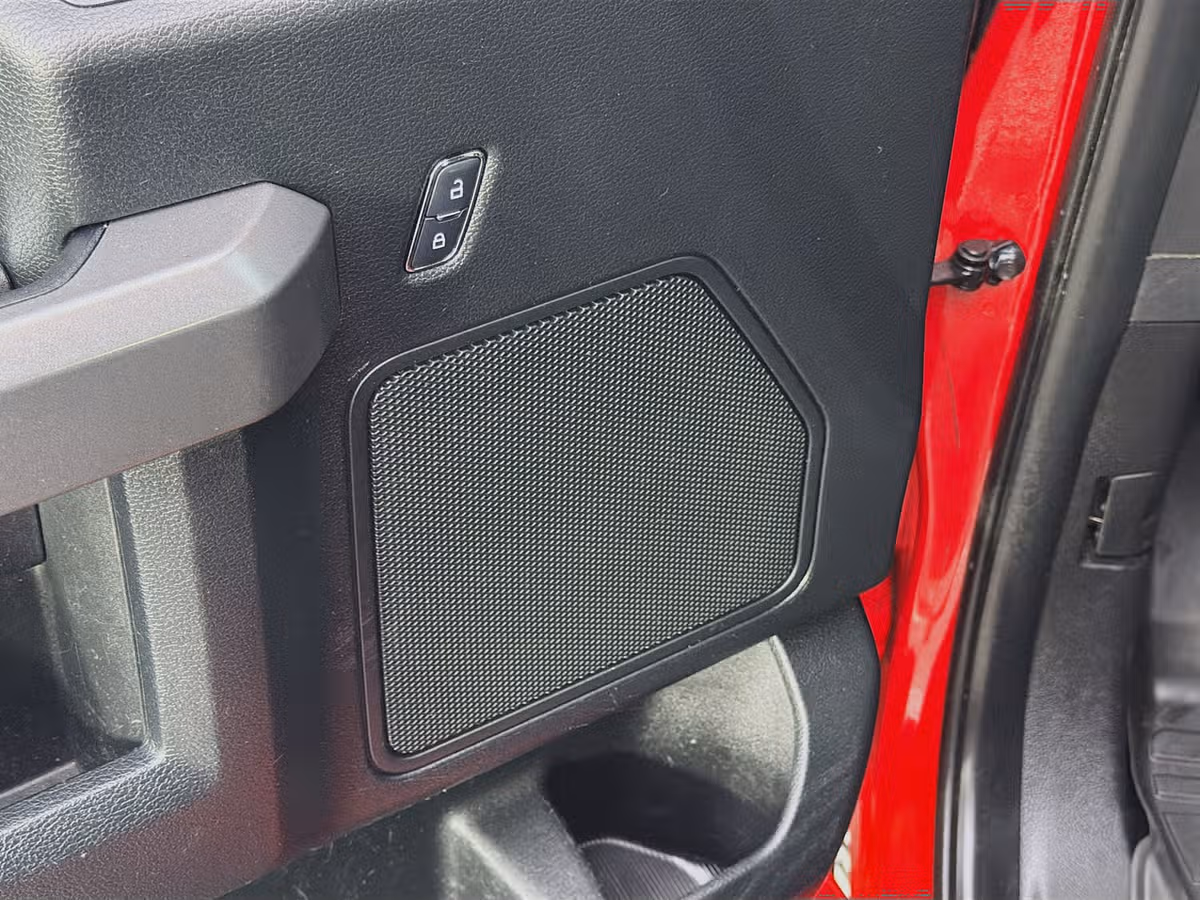 2015 Ford F-150 XLT SuperCrew Image 19