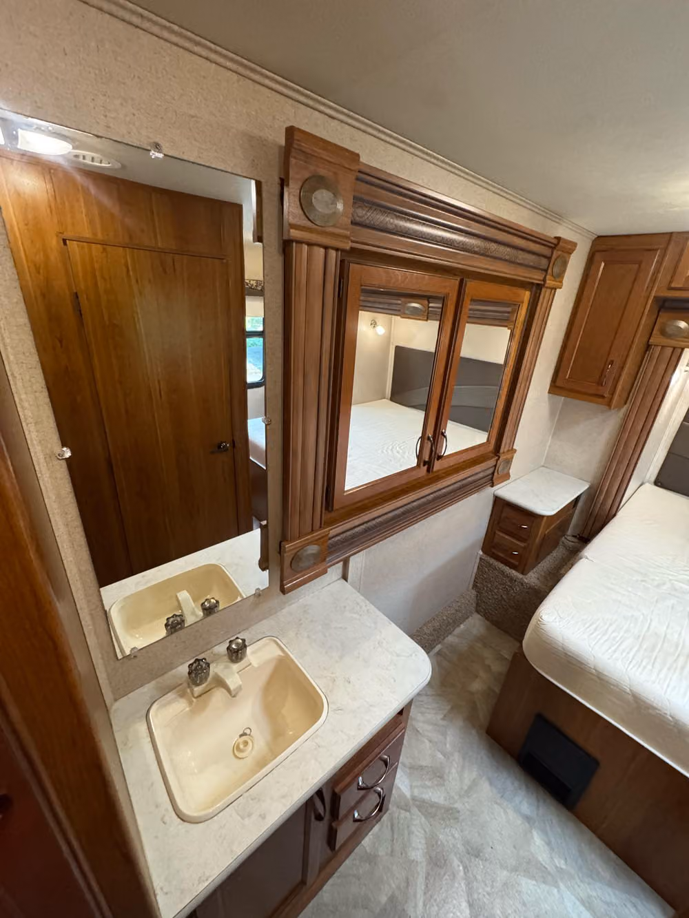 2016 Jayco Redhawk Image 14