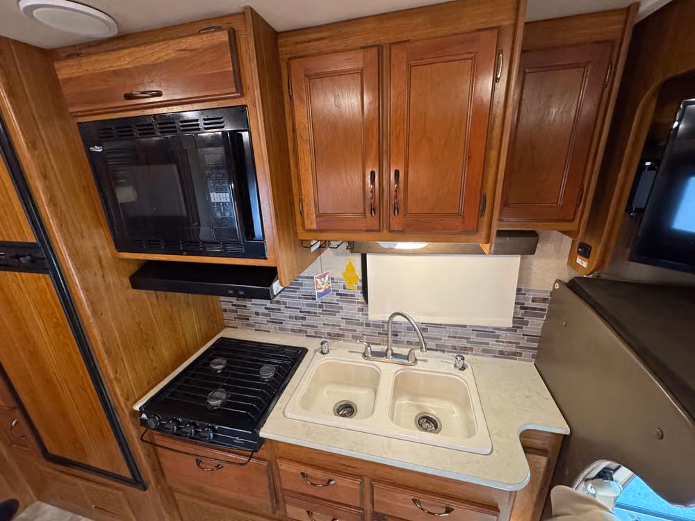 2016 Jayco Redhawk Image 21