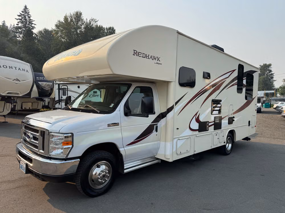 2016 Jayco Redhawk Image 6