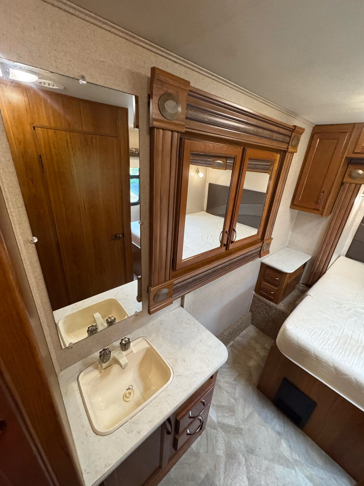 2016 Jayco Redhawk Image 14