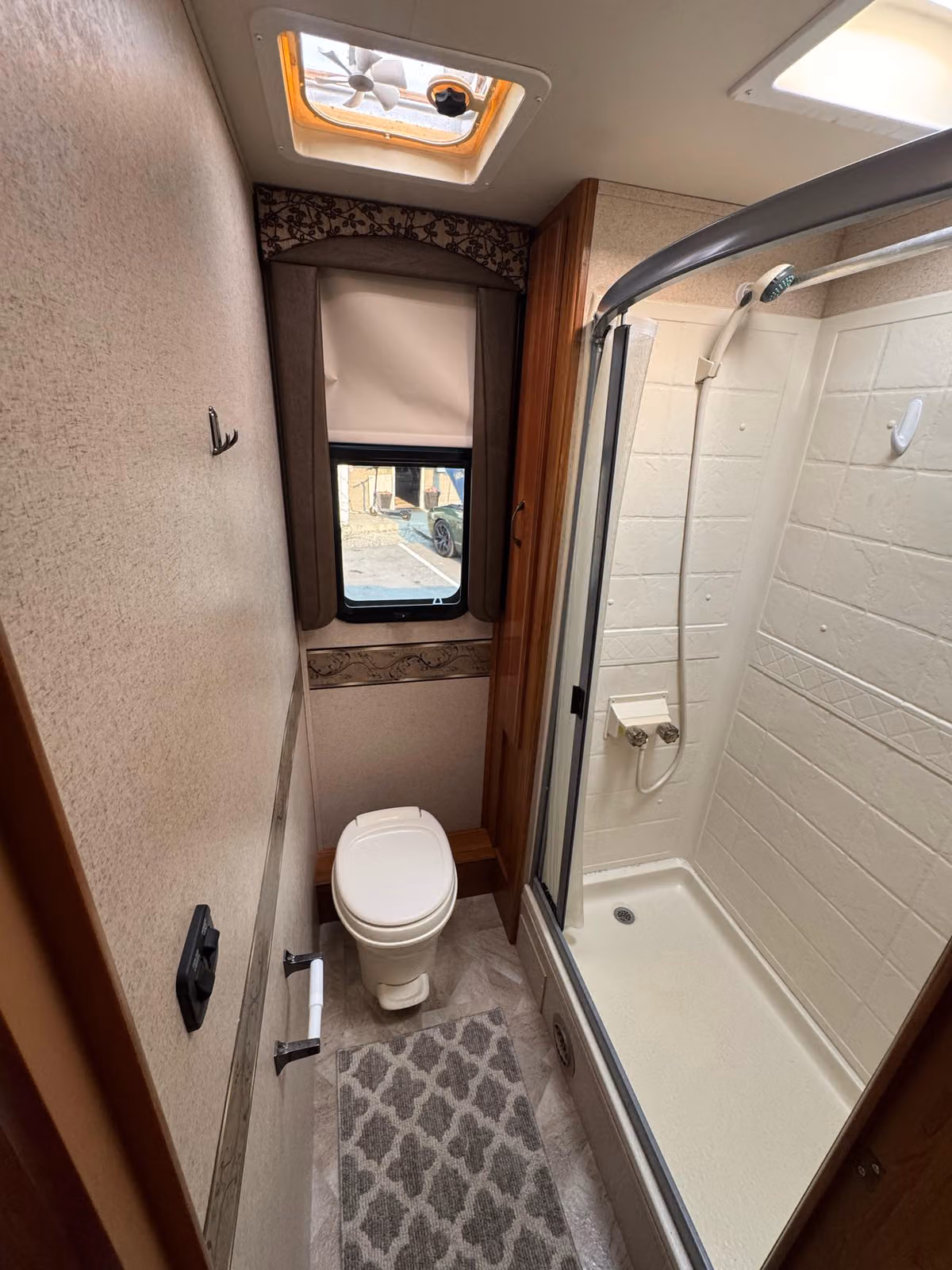 2016 Jayco Redhawk Image 17
