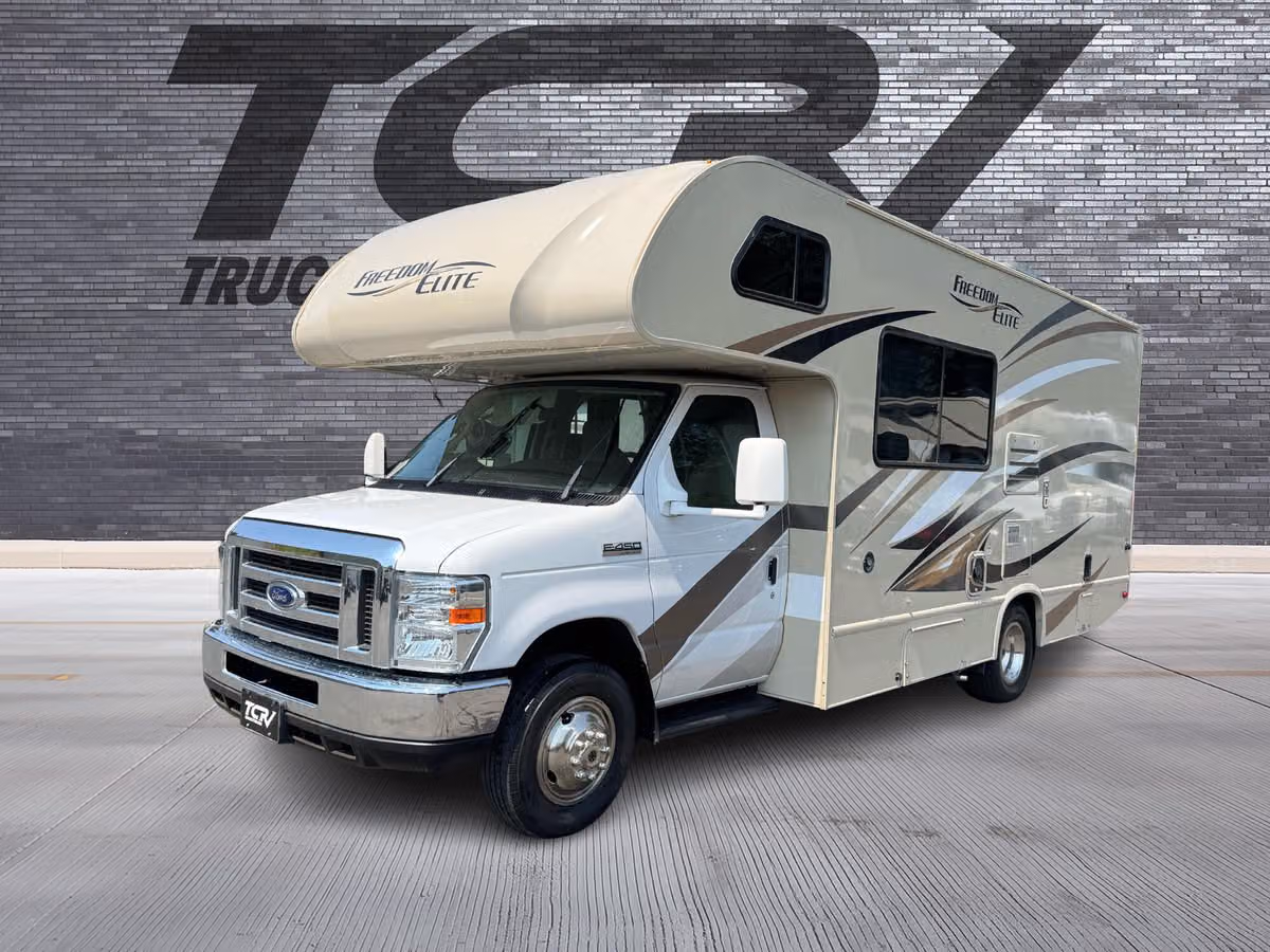 2016 Thor Freedom Elite 24FT Motorhome Image 7