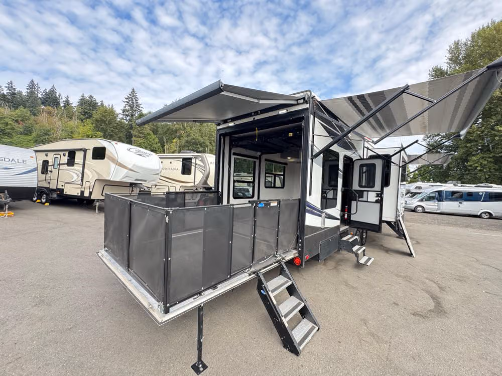 2020 Keystone Fuzion Image 25