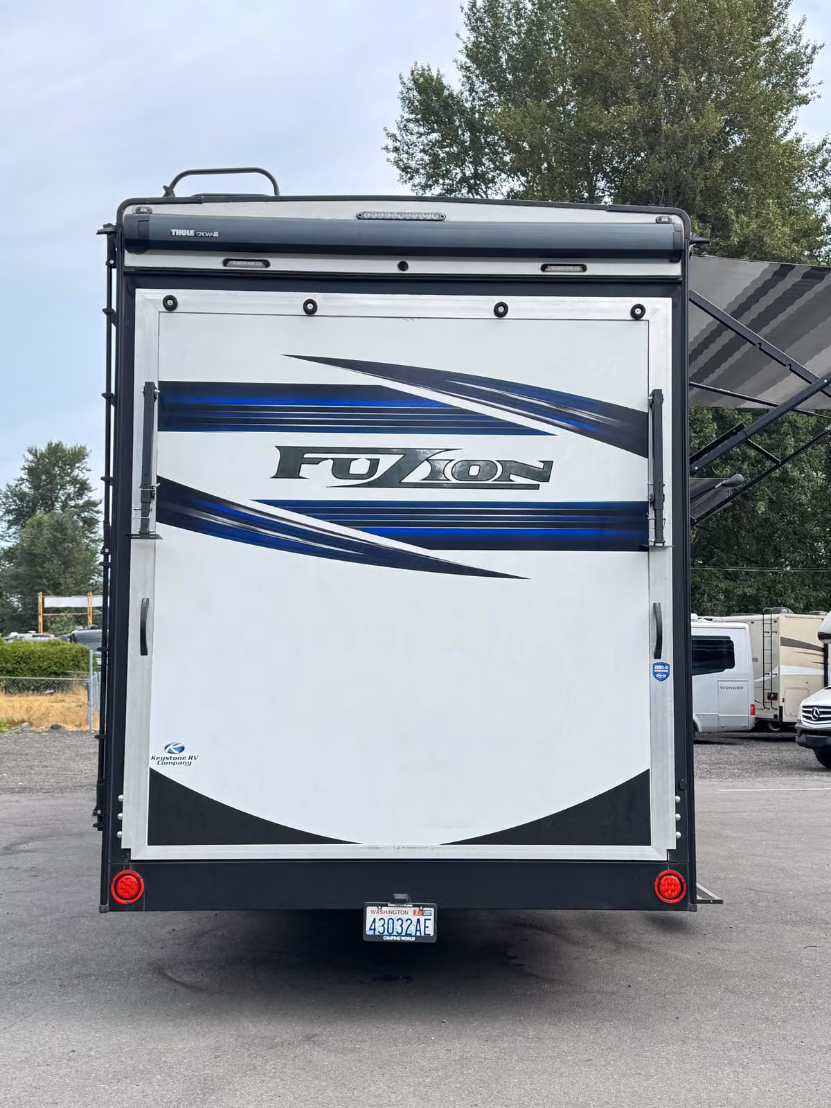 2020 Keystone Fuzion Image 5