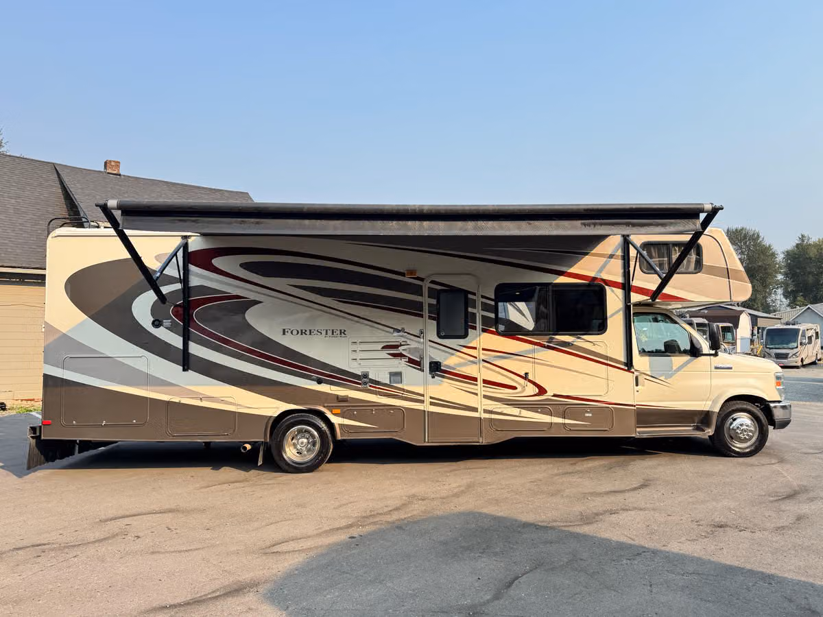 2014 Forest River Forester Image 2