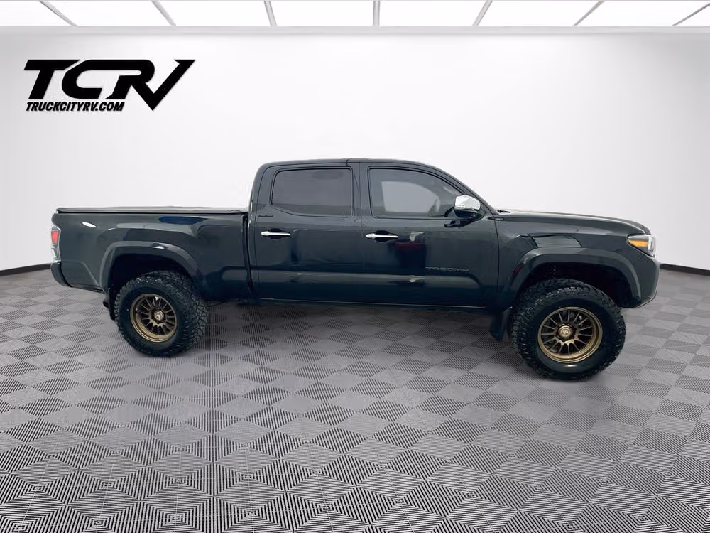 2021 Toyota Tacoma Limited Double Cab Image 8