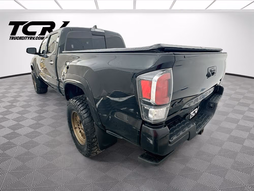 2021 Toyota Tacoma Limited Double Cab Image 5