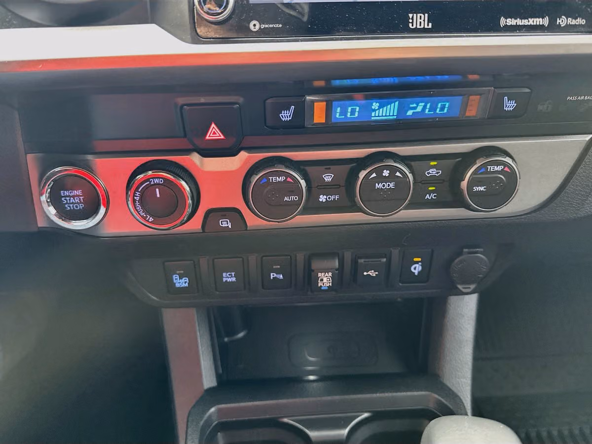 2021 Toyota Tacoma Limited Double Cab Image 18