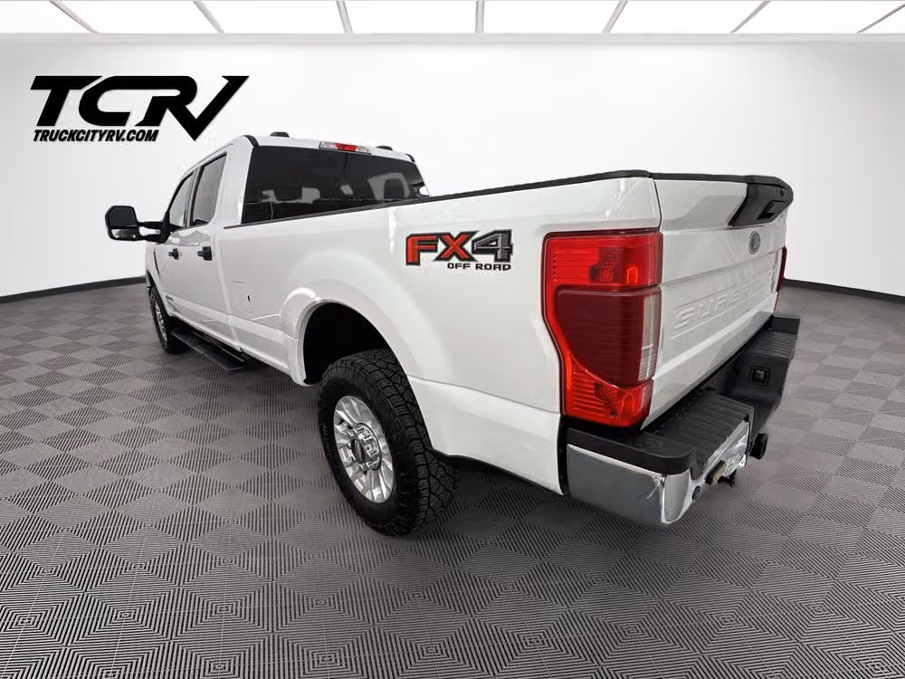 2020 Ford F-250 Super Duty XLT Crew Cab Image 5