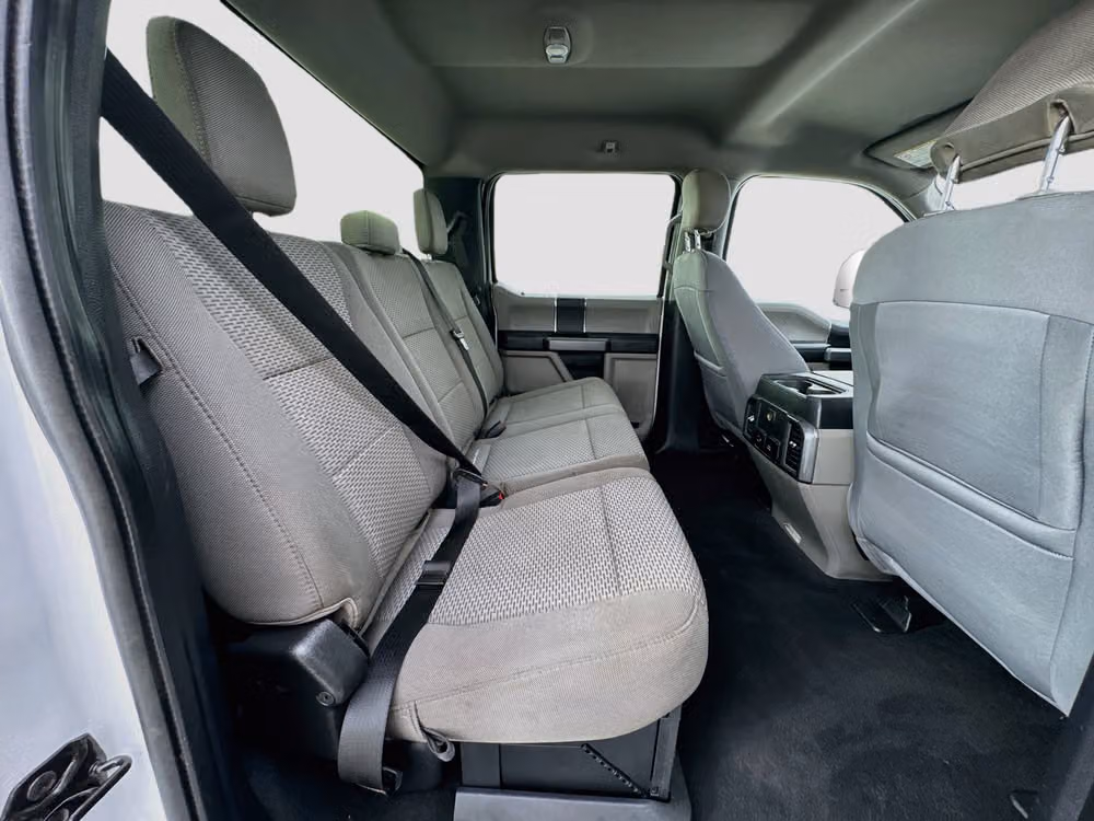 2020 Ford F-250 Super Duty XLT Crew Cab Image 25