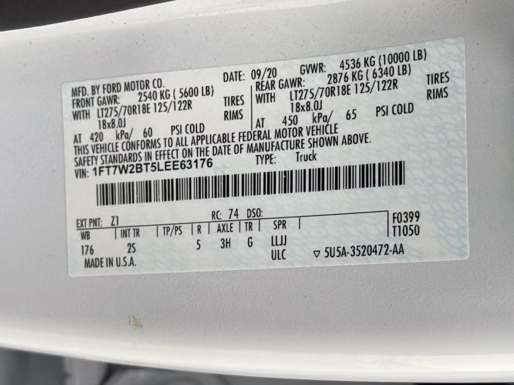 2020 Ford F-250 Super Duty XLT Crew Cab Image 30