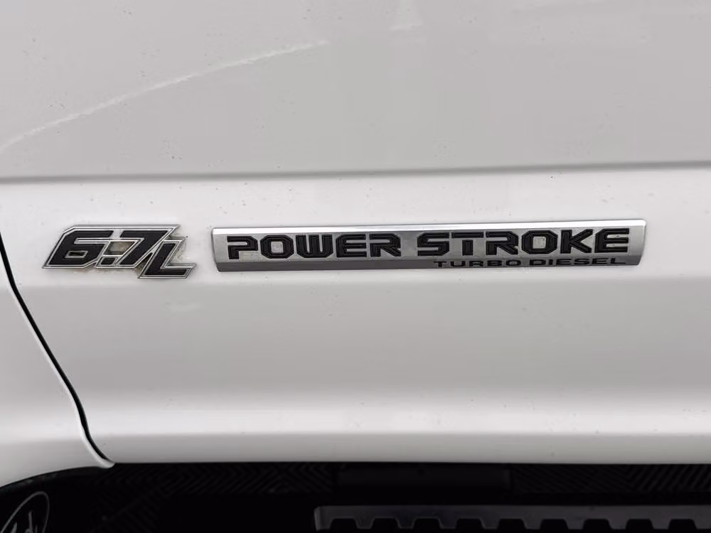 2020 Ford F-250 Super Duty XLT Crew Cab Image 32