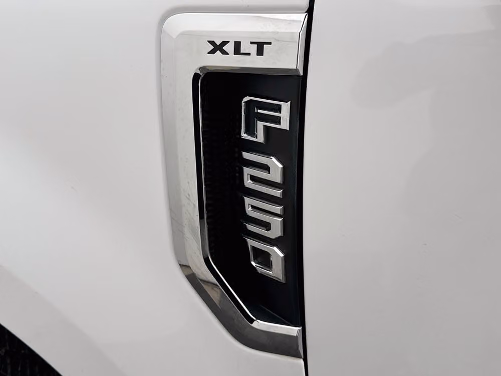 2020 Ford F-250 Super Duty XLT Crew Cab Image 31