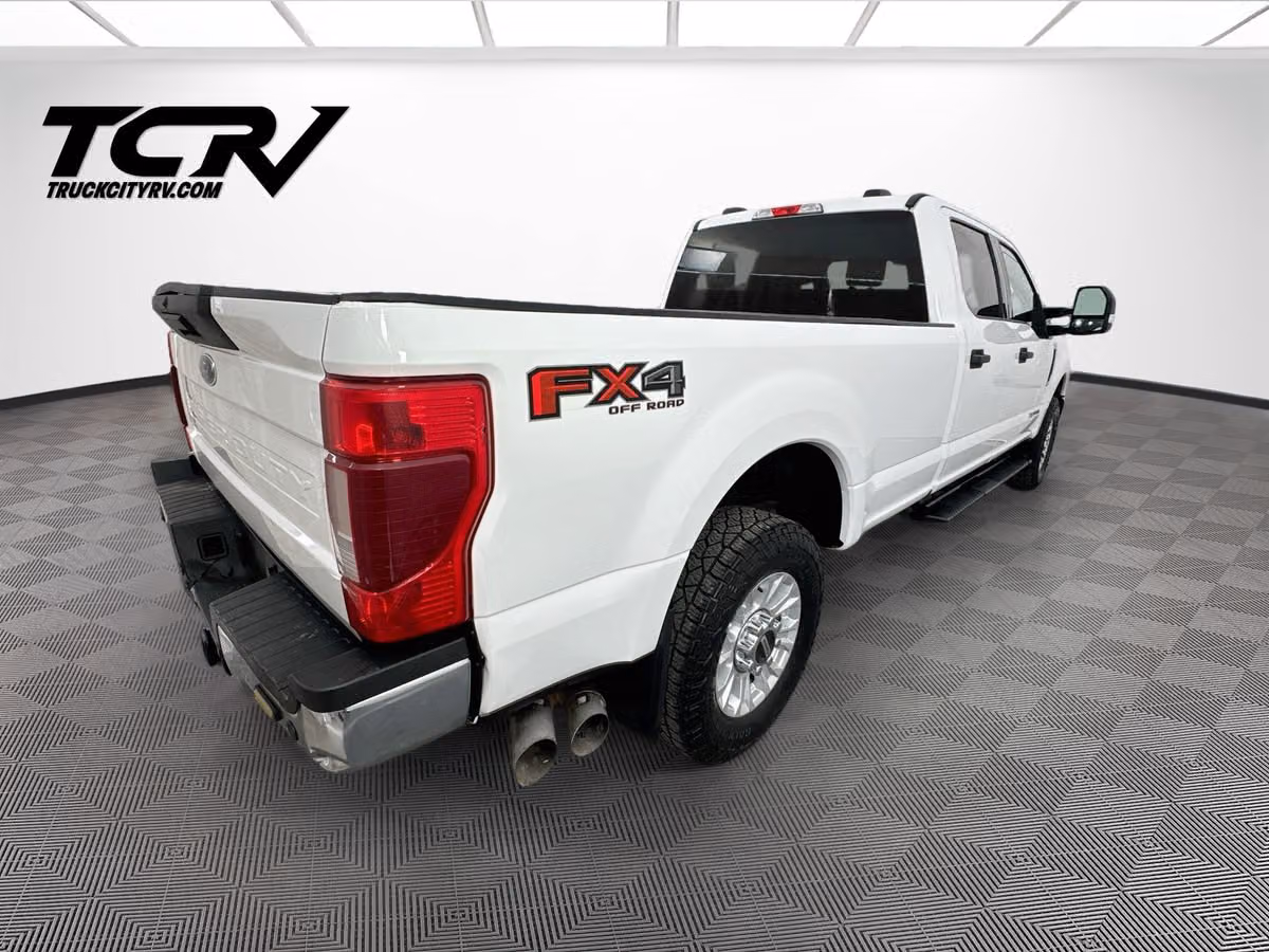 2020 Ford F-250 Super Duty XLT Crew Cab Image 7
