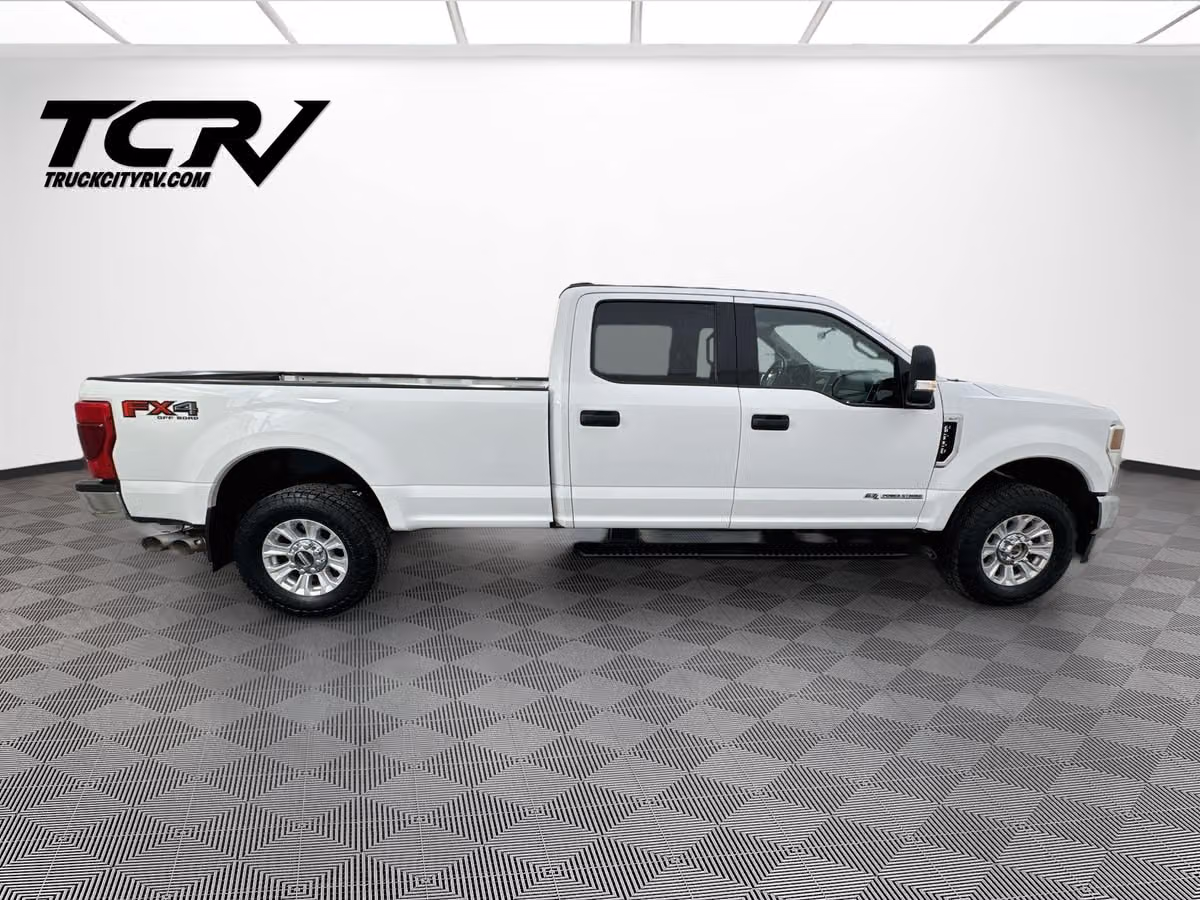 2020 Ford F-250 Super Duty XLT Crew Cab Image 8