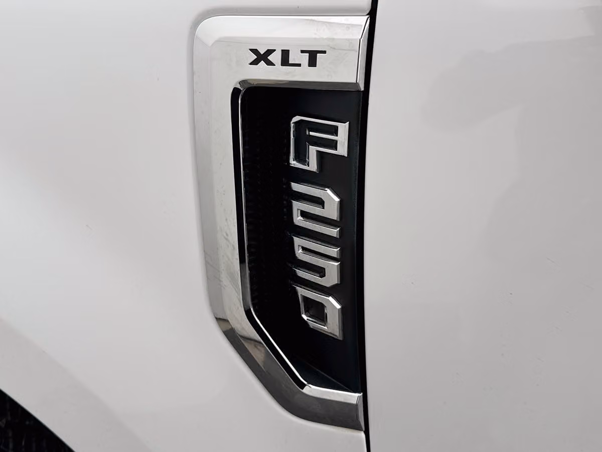 2020 Ford F-250 Super Duty XLT Crew Cab Image 31