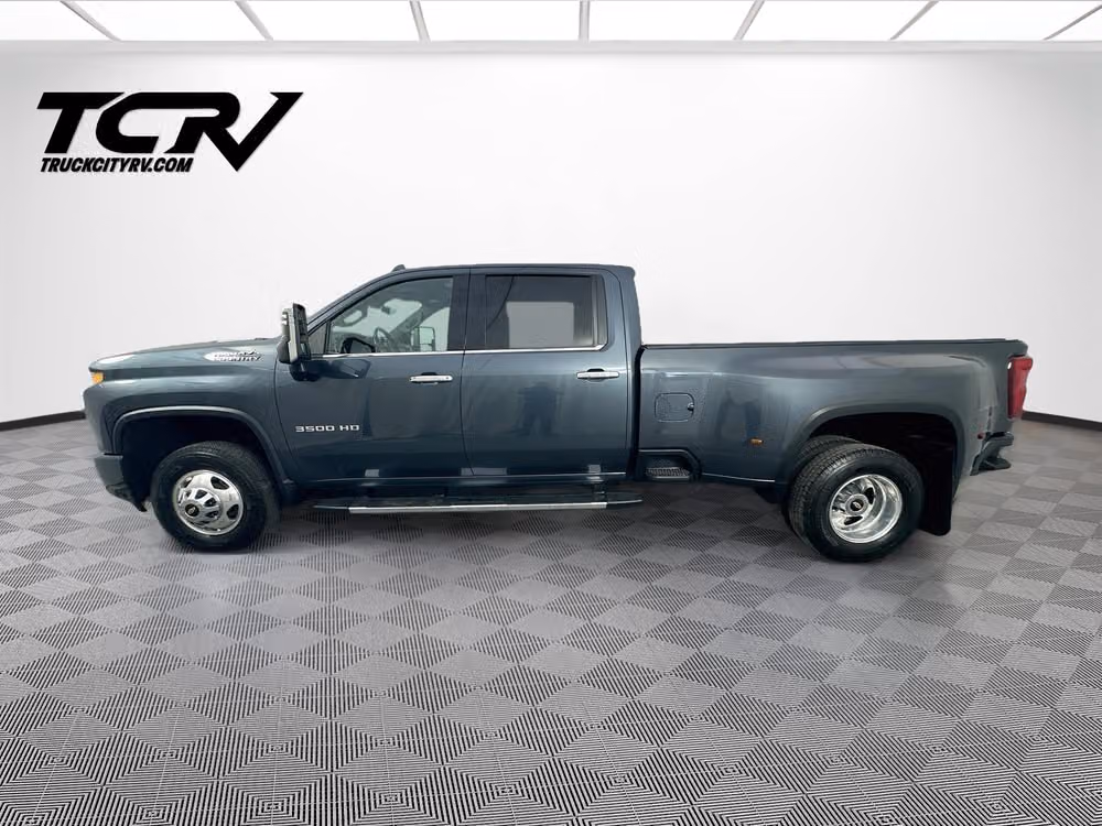 2020 Chevrolet Silverado 3500HD High Country Crew Cab Image 4