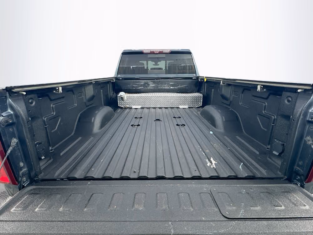 2020 Chevrolet Silverado 3500HD High Country Crew Cab Image 27