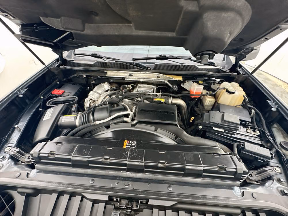 2020 Chevrolet Silverado 3500HD High Country Crew Cab Image 31