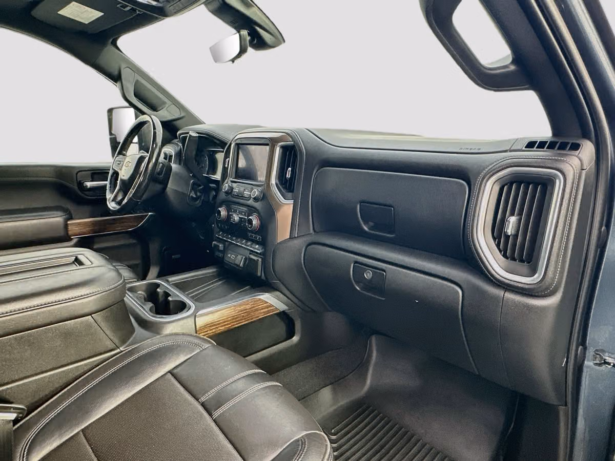 2020 Chevrolet Silverado 3500HD High Country Crew Cab Image 30