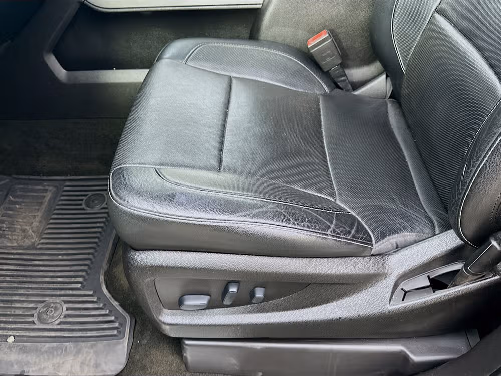 2017 Chevrolet Silverado 1500 LTZ Z71 Crew Cab Image 21