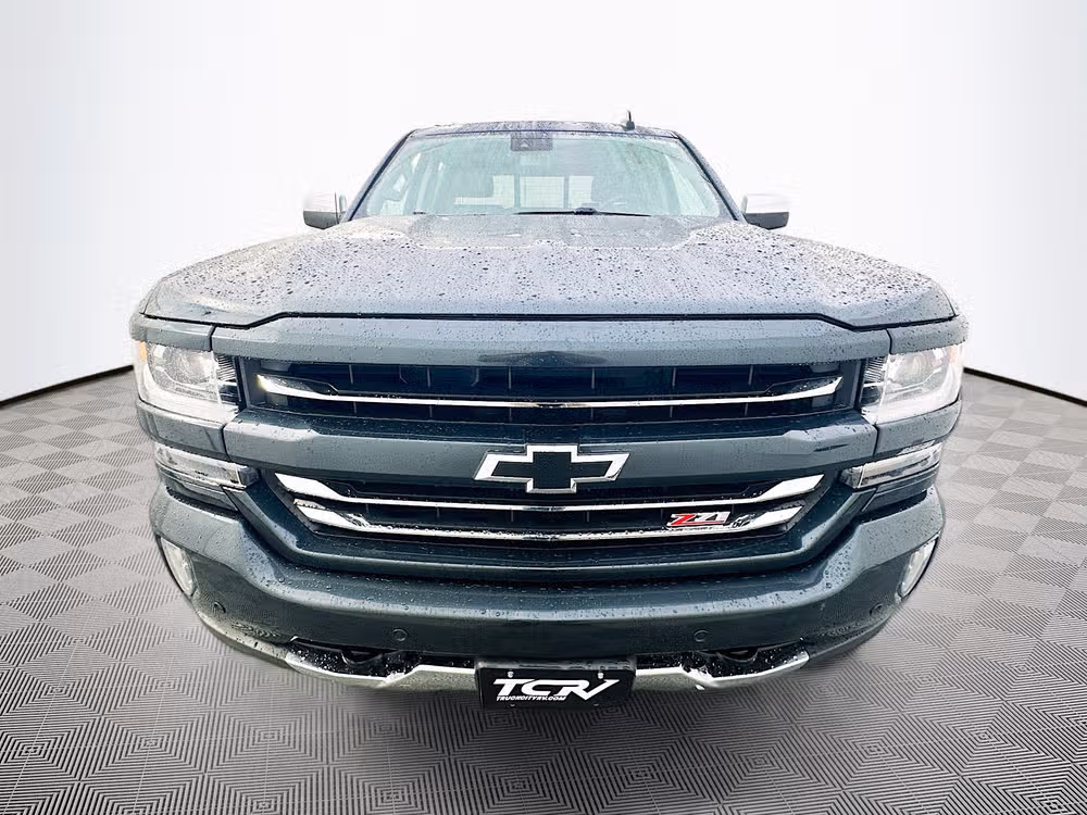 2017 Chevrolet Silverado 1500 LTZ Z71 Crew Cab Image 2