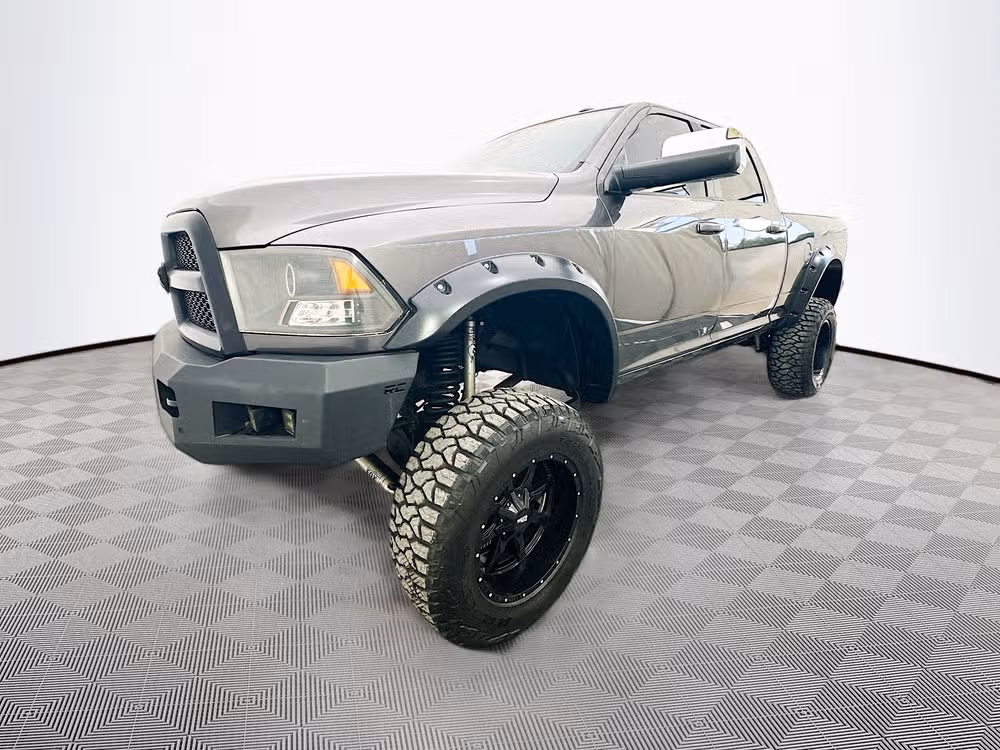 2017 Ram 2500 SLT Crew Cab Diesel 4x4 Image 3