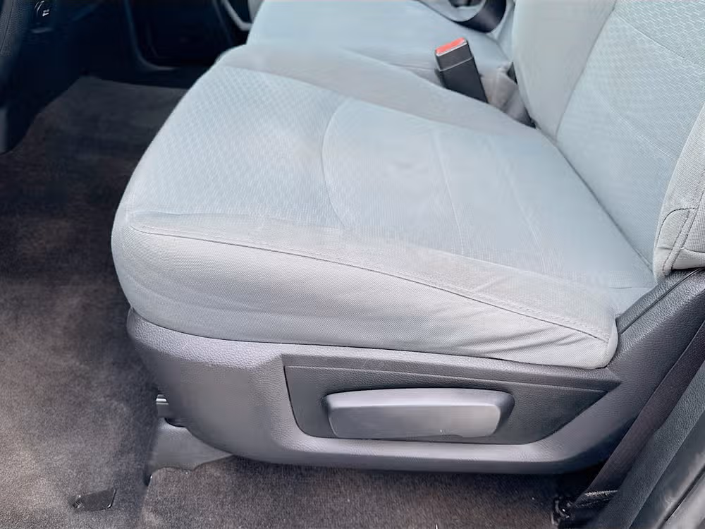 2017 Ram 2500 SLT Crew Cab Diesel 4x4 Image 17