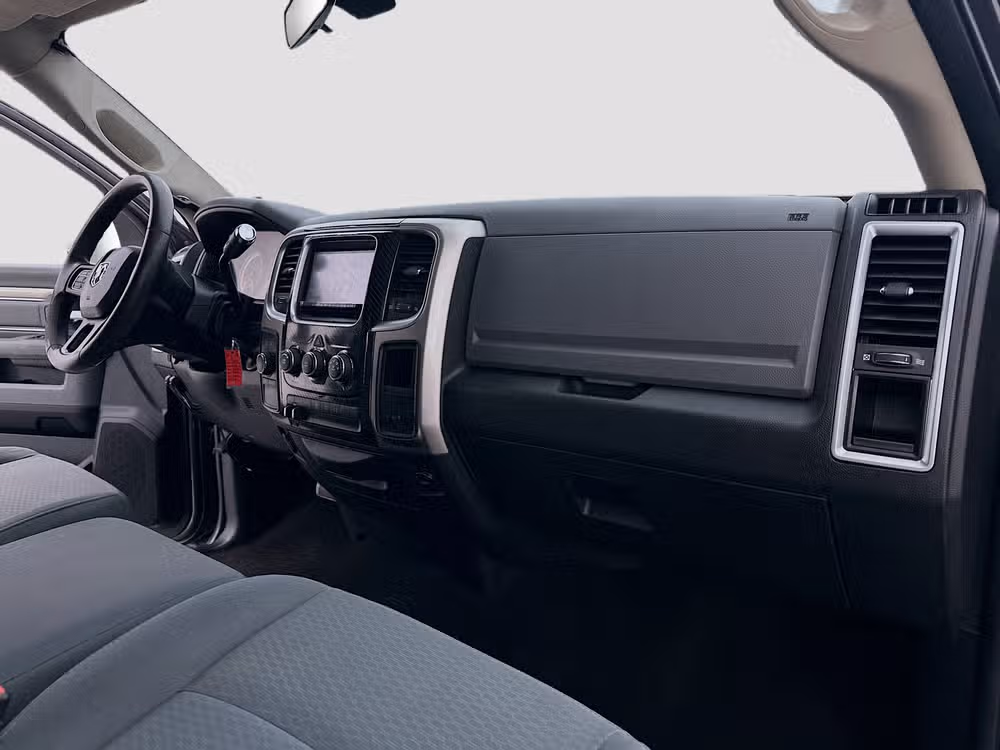 2017 Ram 2500 SLT Crew Cab Diesel 4x4 Image 23