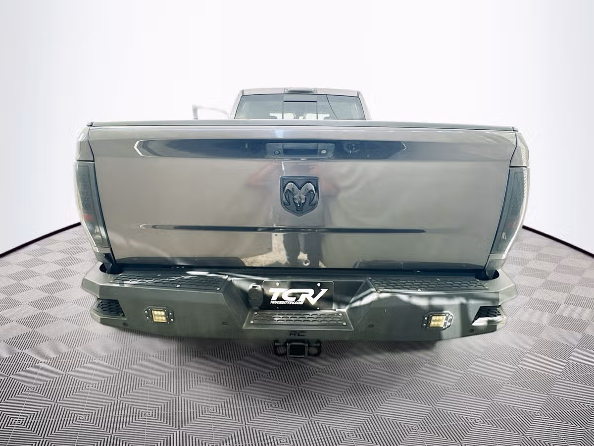 2017 Ram 2500 SLT Crew Cab Diesel 4x4 Image 6