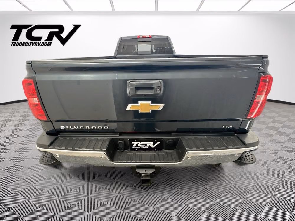2019 Chevrolet Silverado 3500HD LTZ Crew Cab Image 6