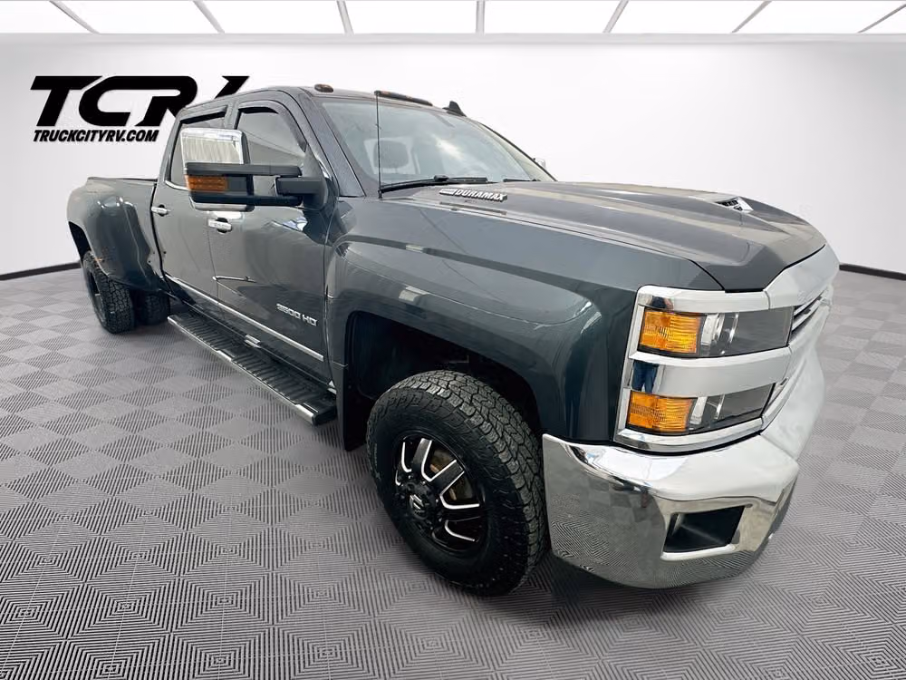 2019 Chevrolet Silverado 3500HD LTZ Crew Cab Image 1
