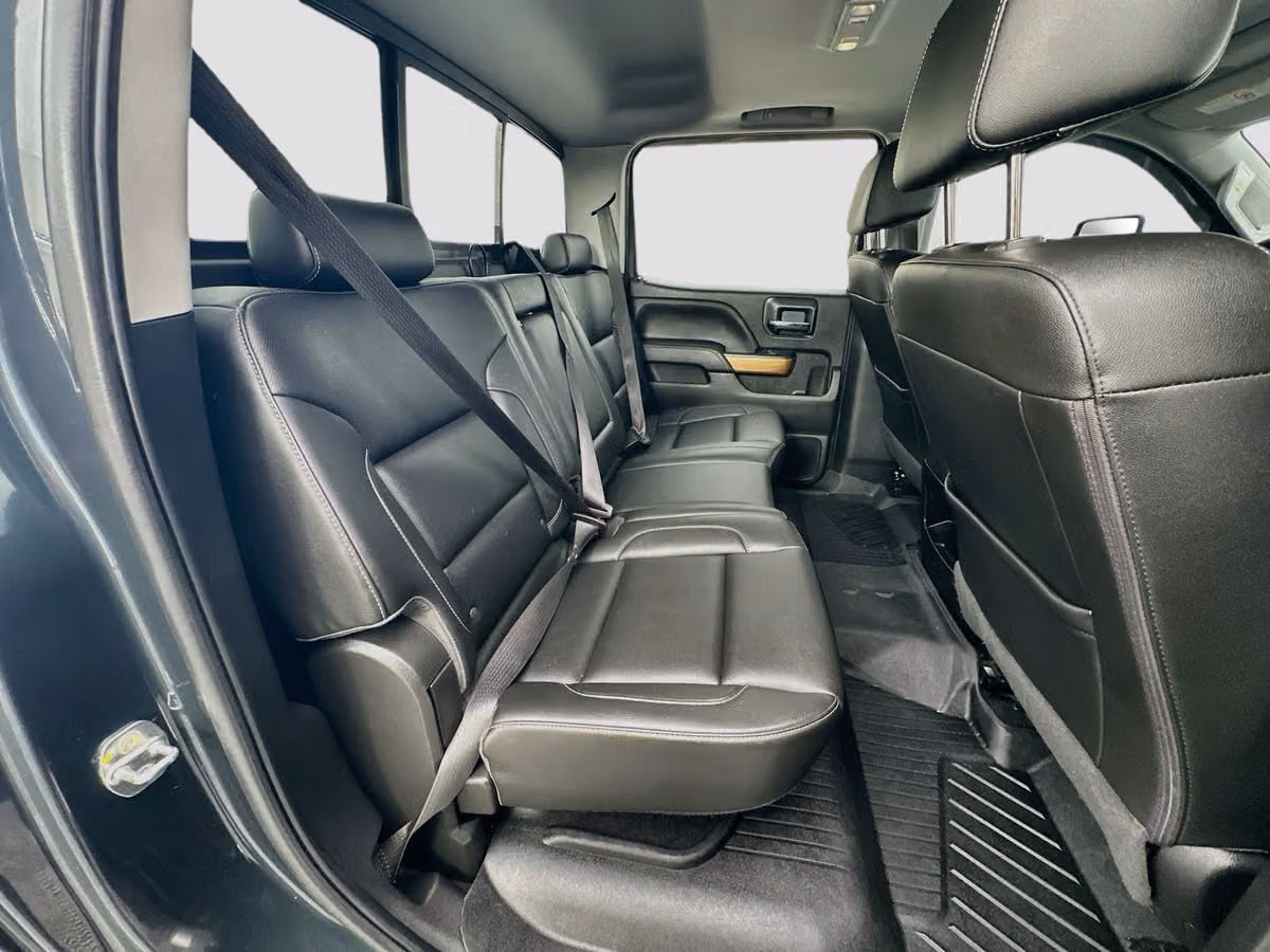 2019 Chevrolet Silverado 3500HD LTZ Crew Cab Image 25
