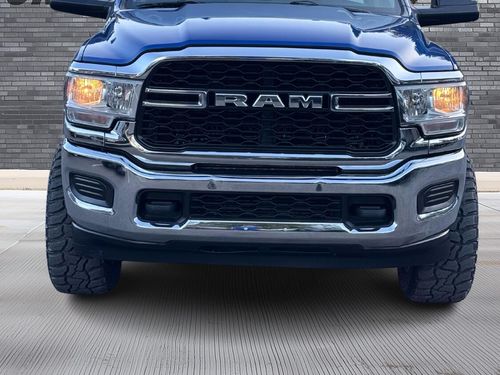 2019 Ram 2500 Tradesman Crew Cab Lower Image 3