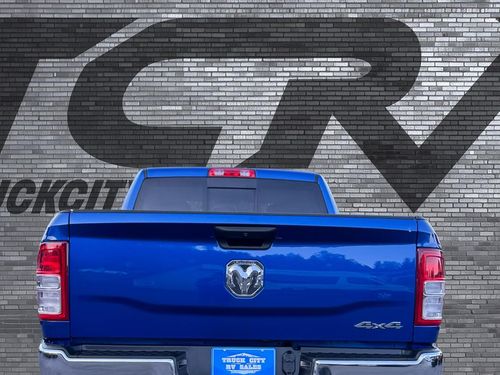 2019 Ram 2500 Tradesman Crew Cab Lower Image 2