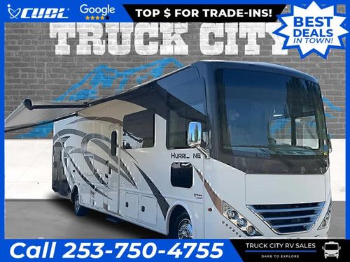 10827 - 2019 Thor Hurricane 34ft Class A Motorhome Bunk Model Sleeps 10
