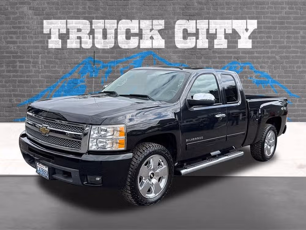 2010 Chevrolet Silverado 1500 LTZ Ext Cab 6.2 V8 4x4 Image 6
