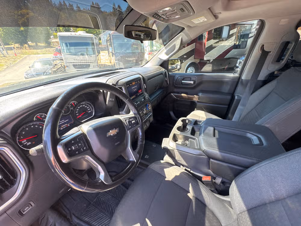 2019 Chevrolet Silverado 1500 Crew Cab LIFTED Image 12