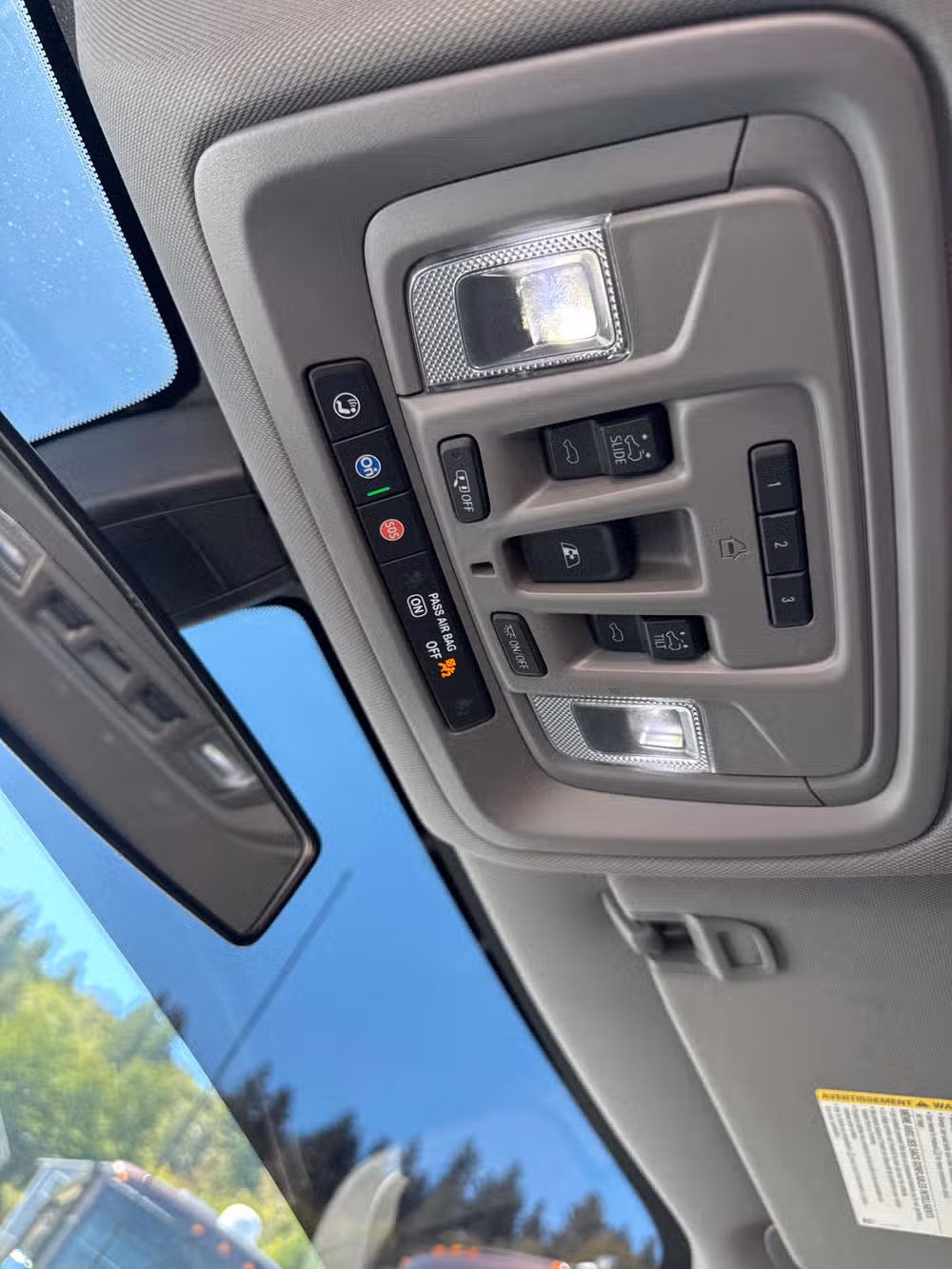 2019 Chevrolet Silverado 1500 Crew Cab LIFTED Image 17